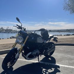 2014 BMW Rninet 1000cc