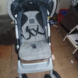 Graco Stroller....Need Some Air In Tires 