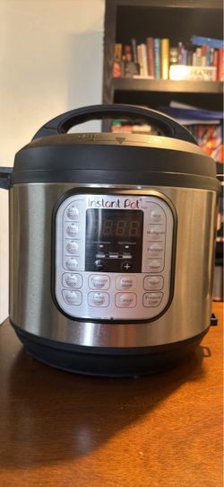 Brand new Insta pot duo. Never been used.