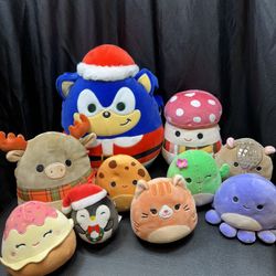 10 Squishmallow . 7 Squishmallow 5” And 2 Squishmallow 8” And 1 Squishmallow 12”
