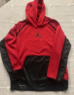 Jordan Thermal Fit Boys Sweatshirt - Size Boys Medium 