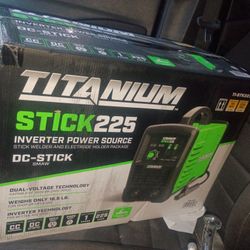 Titanium Stick 225 Welder