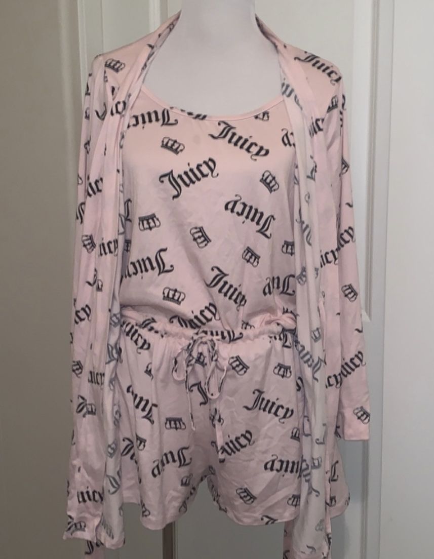 JUICY COUTURE BRAND NEW SIZE XL THREE PIECE SLEEP/LOUNGE SET