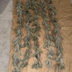 New Snowy Pine Garland 