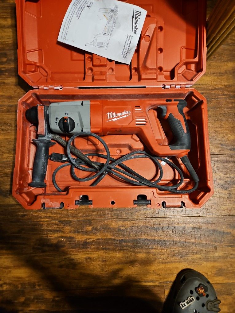 Milwaukee Rotary Hammer Kit for Sale in Riviera Beach, FL OfferUp