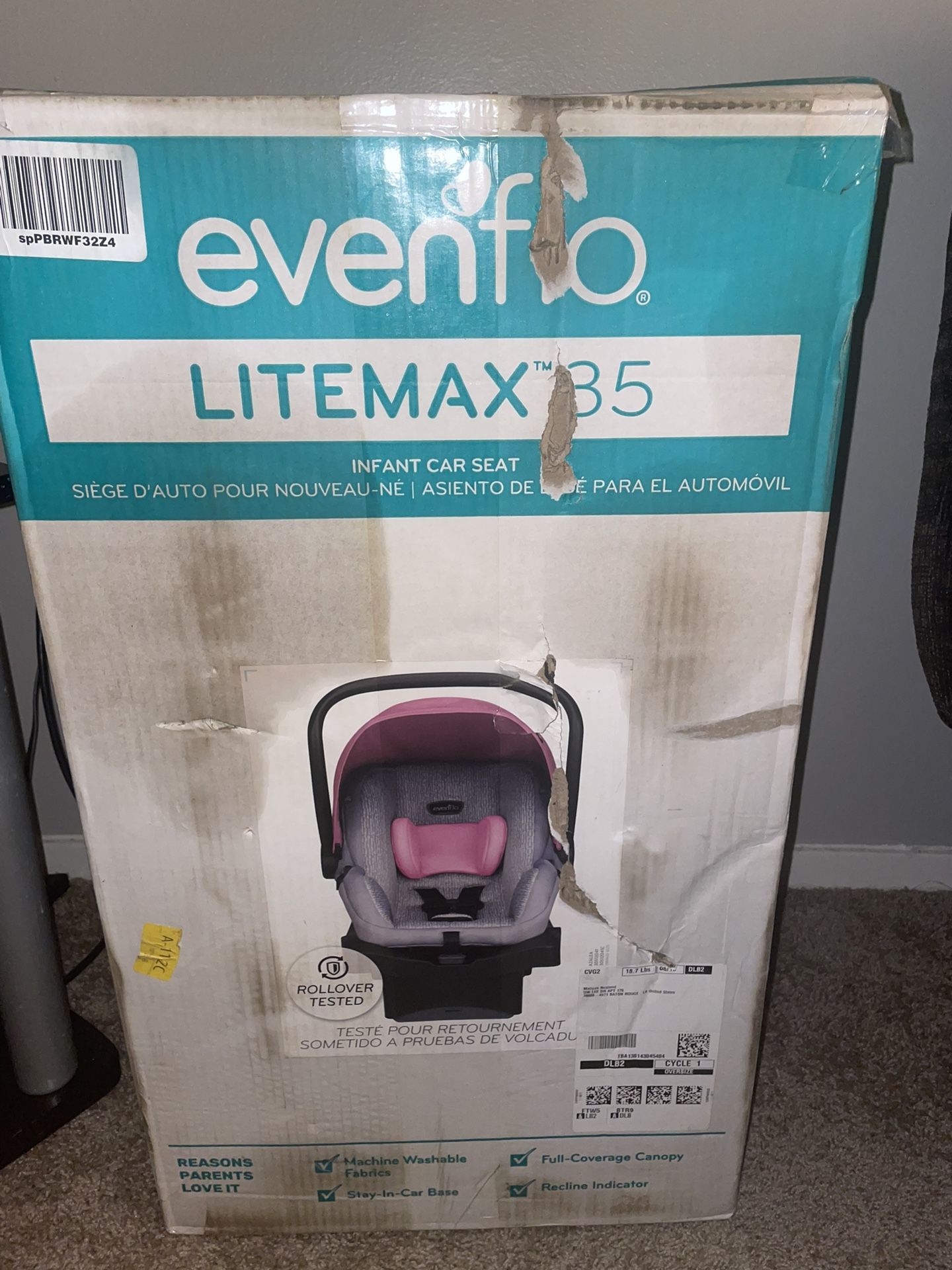 Brand New Infant Car seat (never opened ) & Baby Items