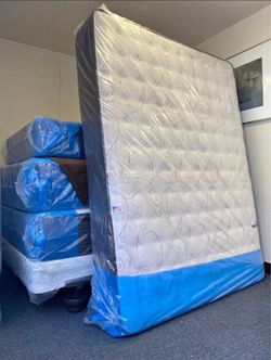 Queen Size Orthopedic Double Sided Mattress Comes With Box Spring Free Home Delivery 