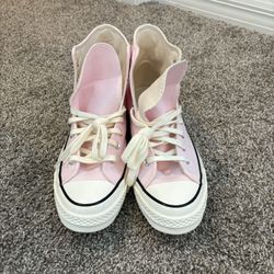 Mens Light pink chuck 70 converse