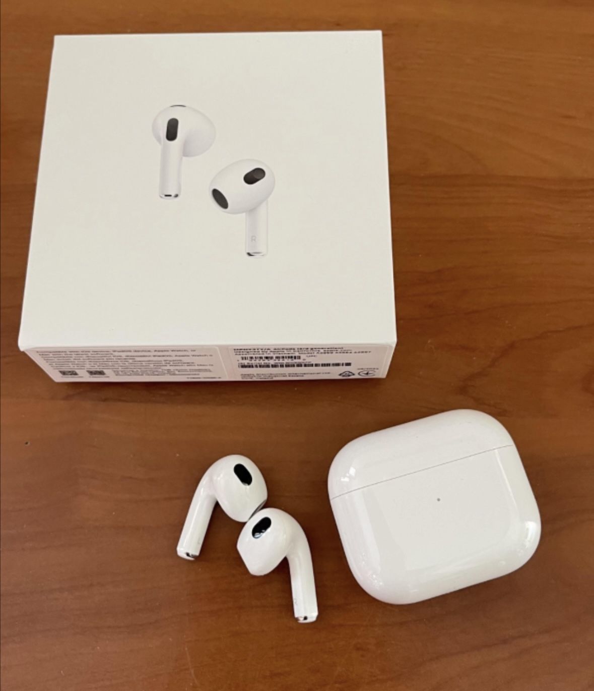 Used AirPods Gen 3s