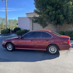 2000 BMW 528i