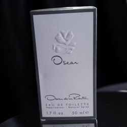 Oscar de la Renta EDT Spray, 1.7 Fl.Oz., New, sealed
