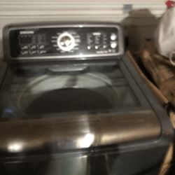 Samsung VRT Washer and Dryer Set