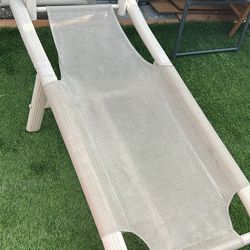 Plastic pool patio lounge chair