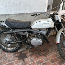 1971 Yamaha DT-1 250