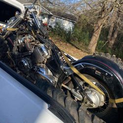 Yamaha Vstar ,650