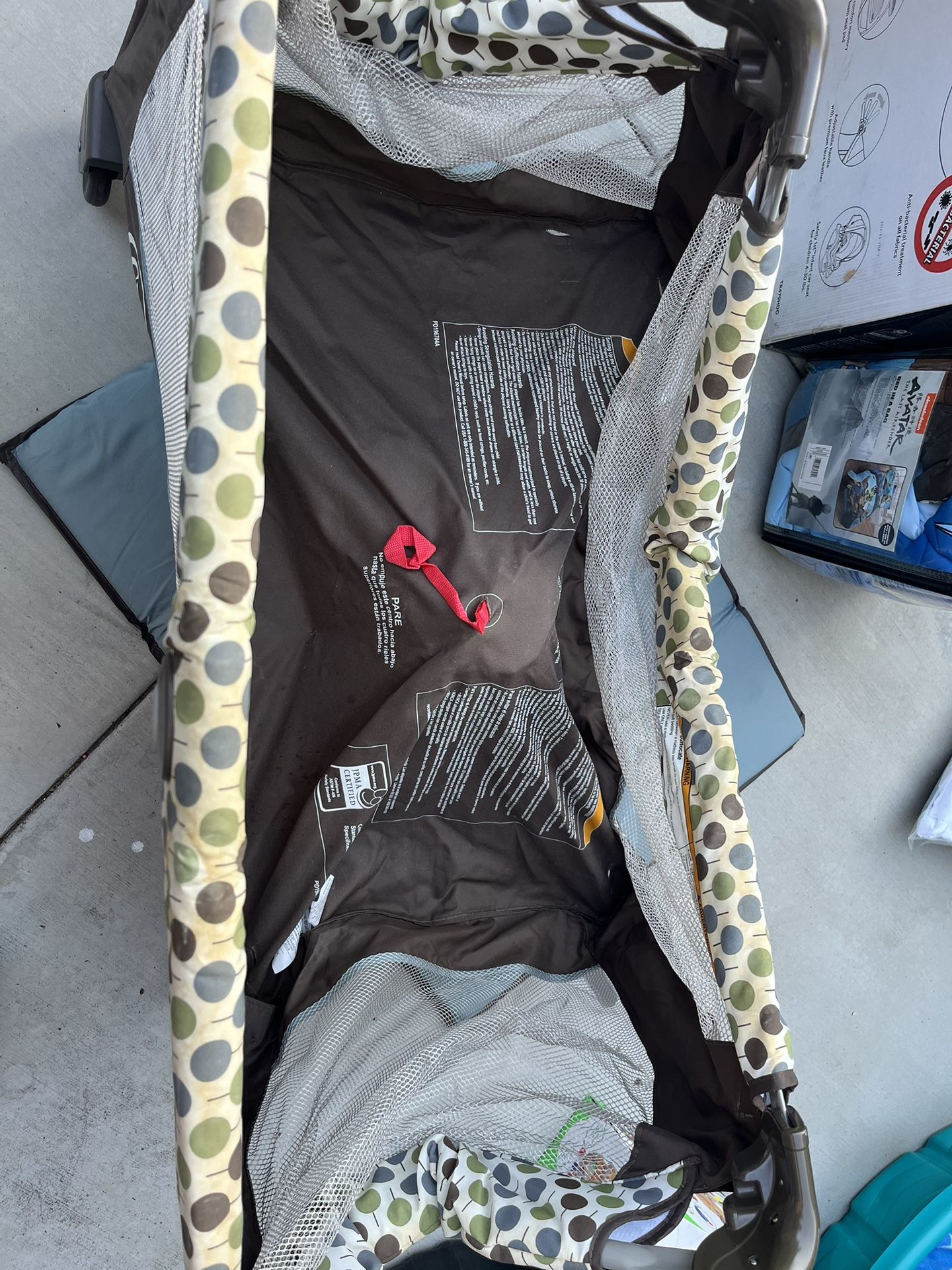 Graco Pack N Play Crib
