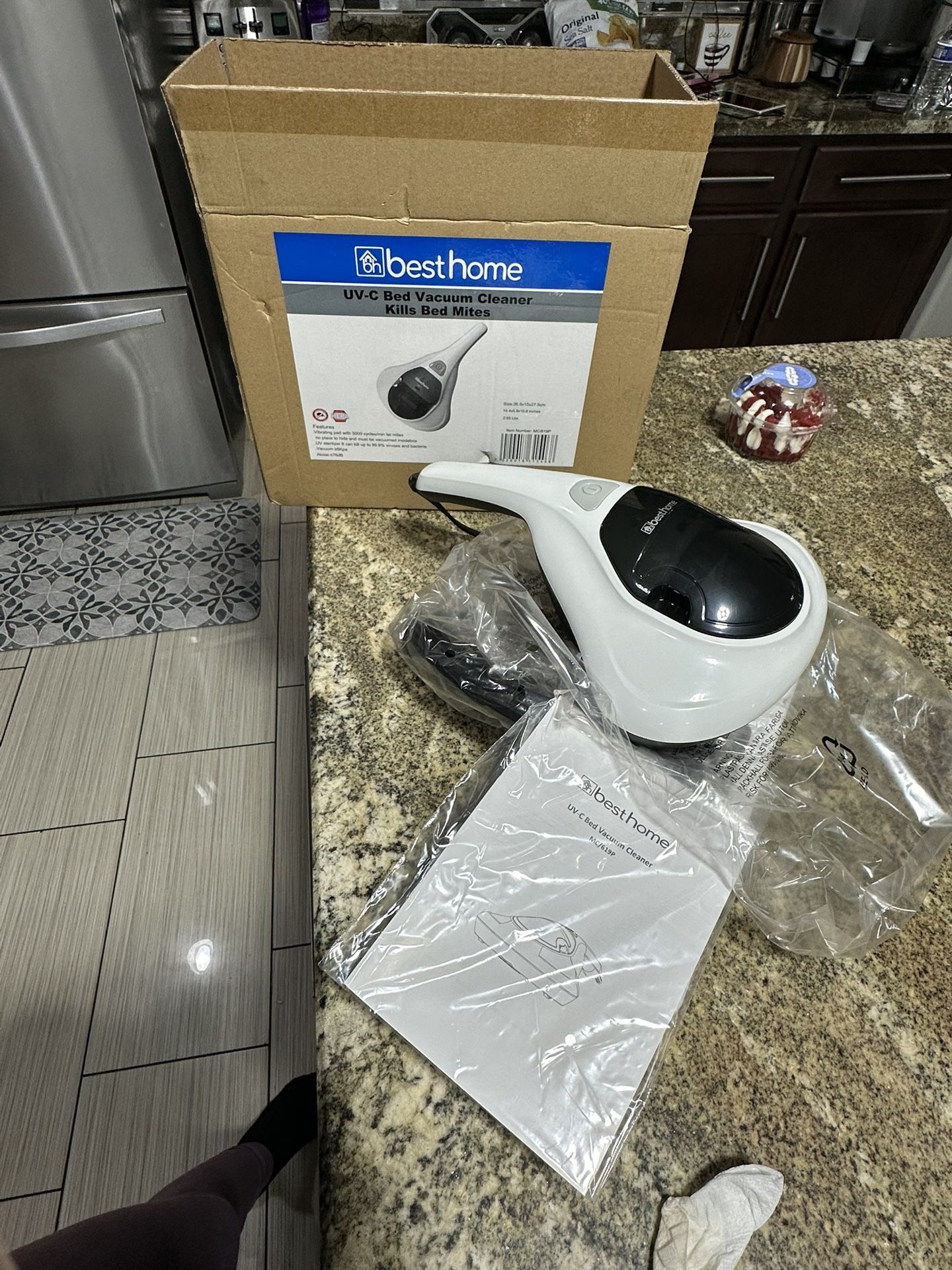 UV-C Sterilizing Vacuum Cleaner