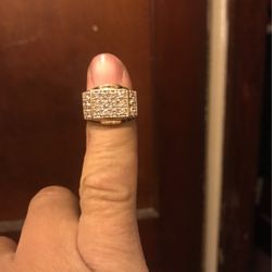14kt Ring With 1ct Diamonds