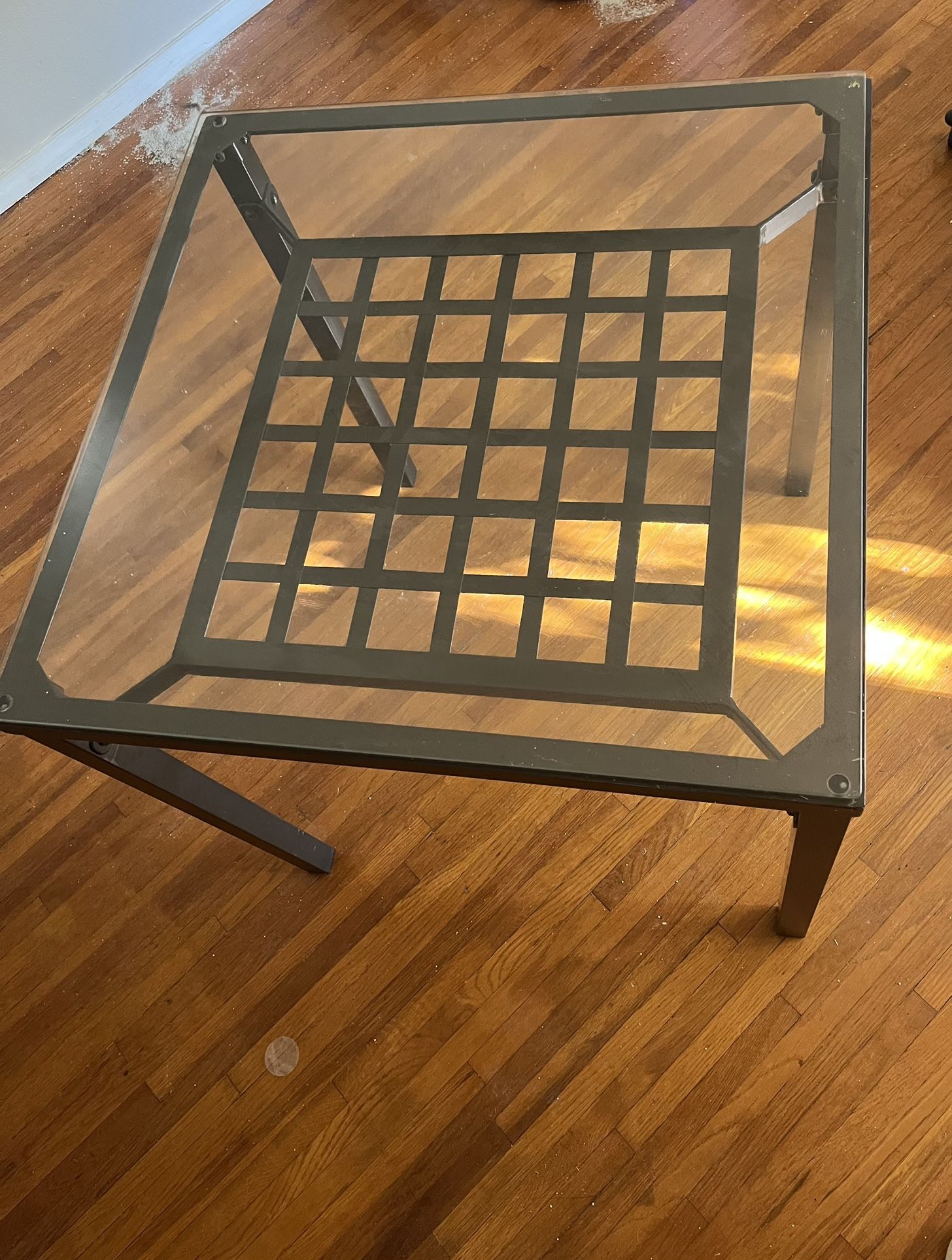 Compact Glass Table For Smaller Kitchen