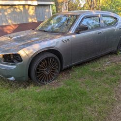 2007 Dodge Charger(Parts Car)