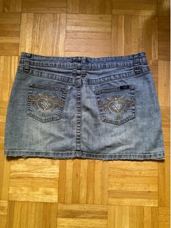 Women’s Skirt