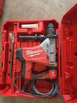 Milwaukee Rotary Hammer