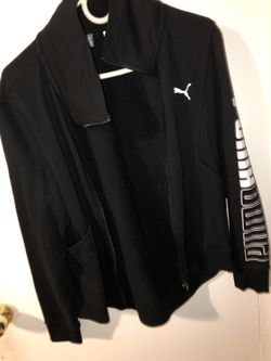 Sweater new size L asking 15.00