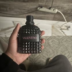Valentino cologne