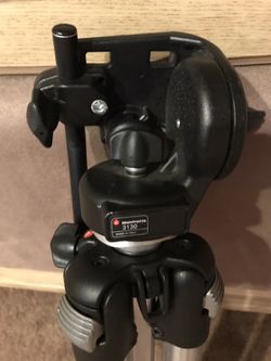 Camera tripod