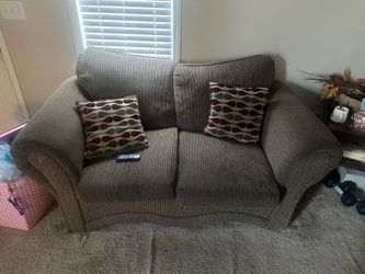 Free 3 piece living room set