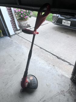 Black & Decker String Trimmer & Lawn Edger with Automatic Feed and POWERDRIVE