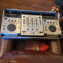 Professional DJ Equipment