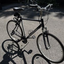 Cannondale Adventure 2 Bicycle