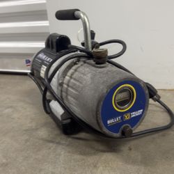 Yellow Jacket Vacuum Pump 