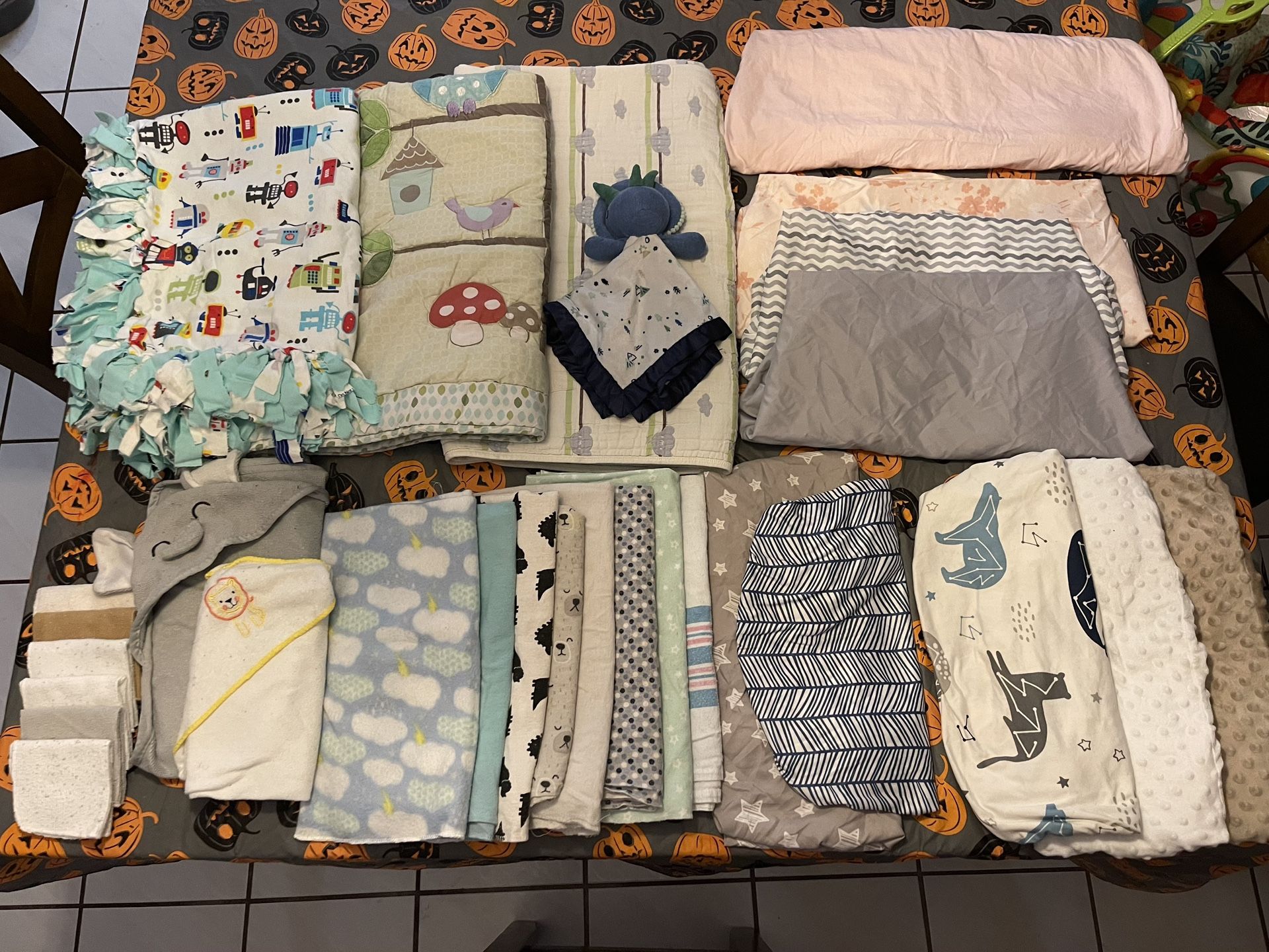 Baby Bundle Blanket , Sheets And Towels