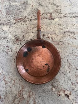 Vintage Hammered Copper Skillet Pan
