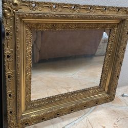 Antique Gold Wood Frame Mirror‘S Antique gold, wood frame mirror 
