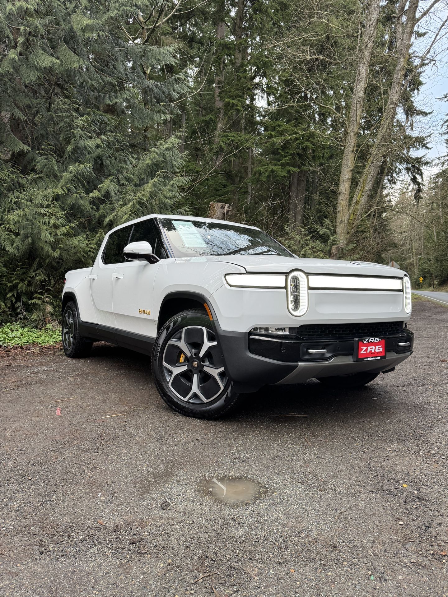 2023 Rivian R1T Adventure