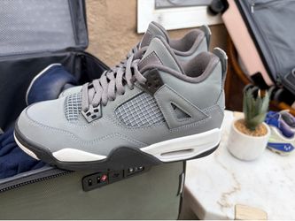 Jordan 4 Retro Cool Grey