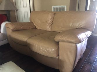 LEATHER COUCH