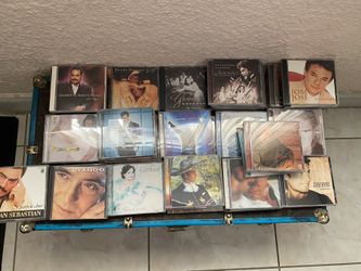 100+ Vintage CD’s
