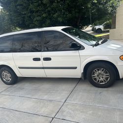 2006 Dodge Grand Caravan – Reliable Family Van