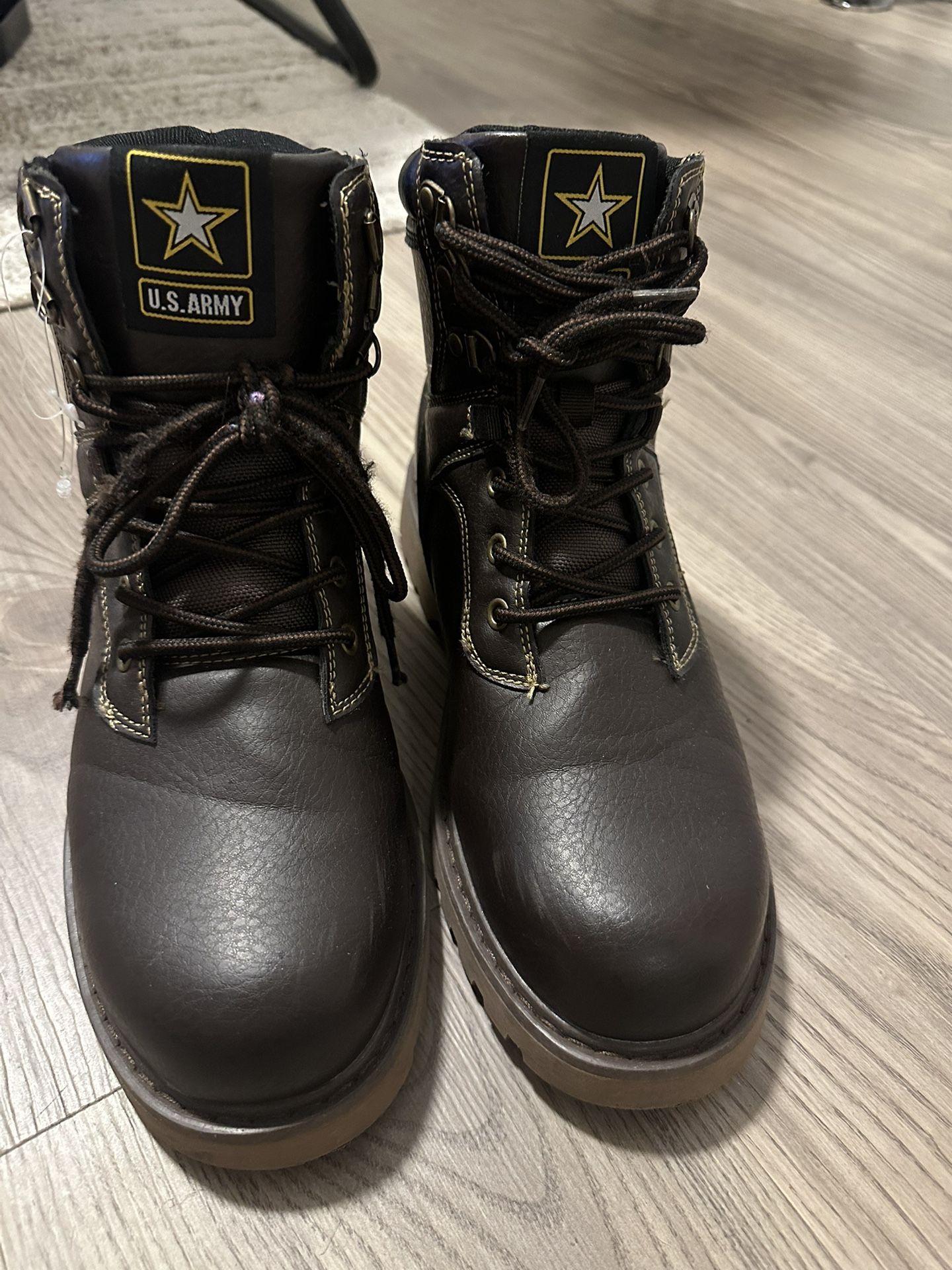 Men ARMY BROWN BOOTS SIZE 9.5