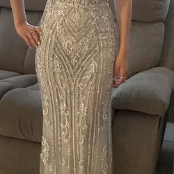 Dress For Prom/night