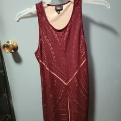 Burgandy Maxi Length Dress With Tan Lining Dressy Wear