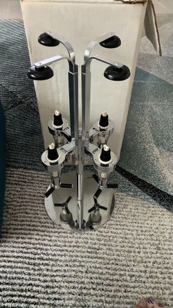 Liquor dispenser
