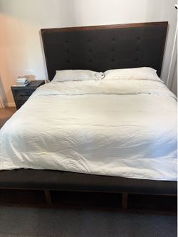 California King Bed with Mattress, Duvet cover, 2 night stands and dresser