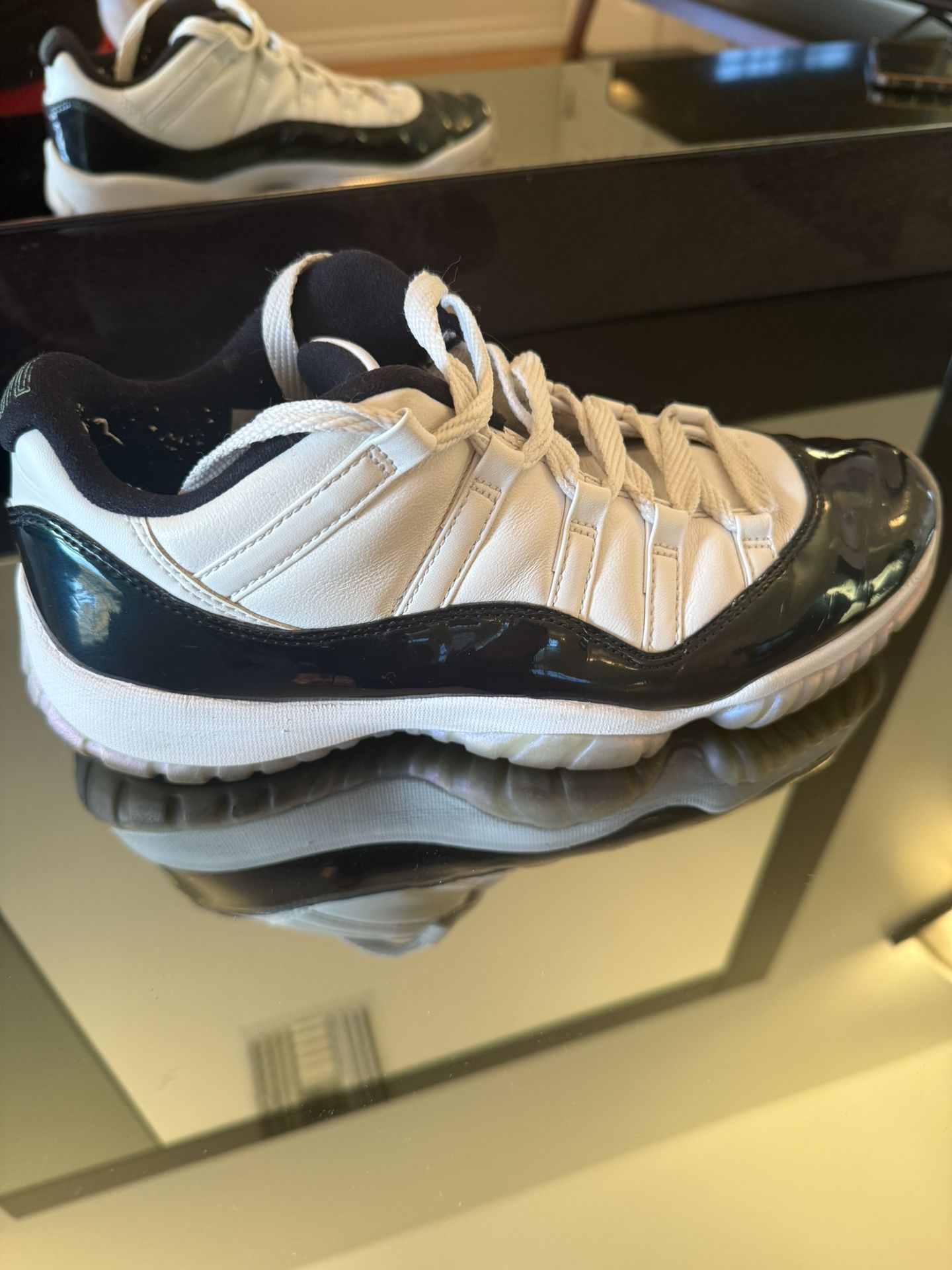 AIR JORDAN RETRO 11 CONCORD