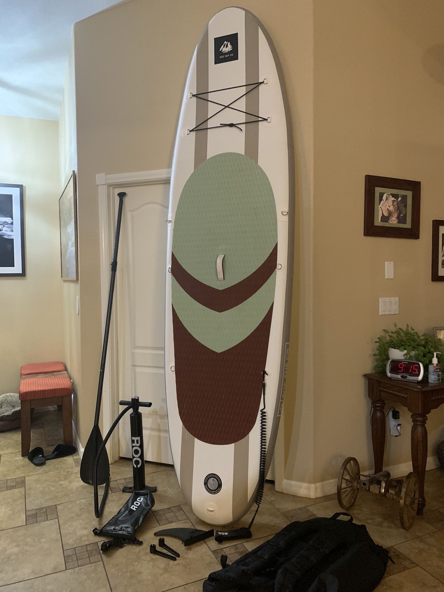 XX 10’ inflatable paddle board XX