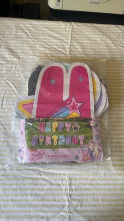 JoJo Siwa Happy Birthday Yard Stakes